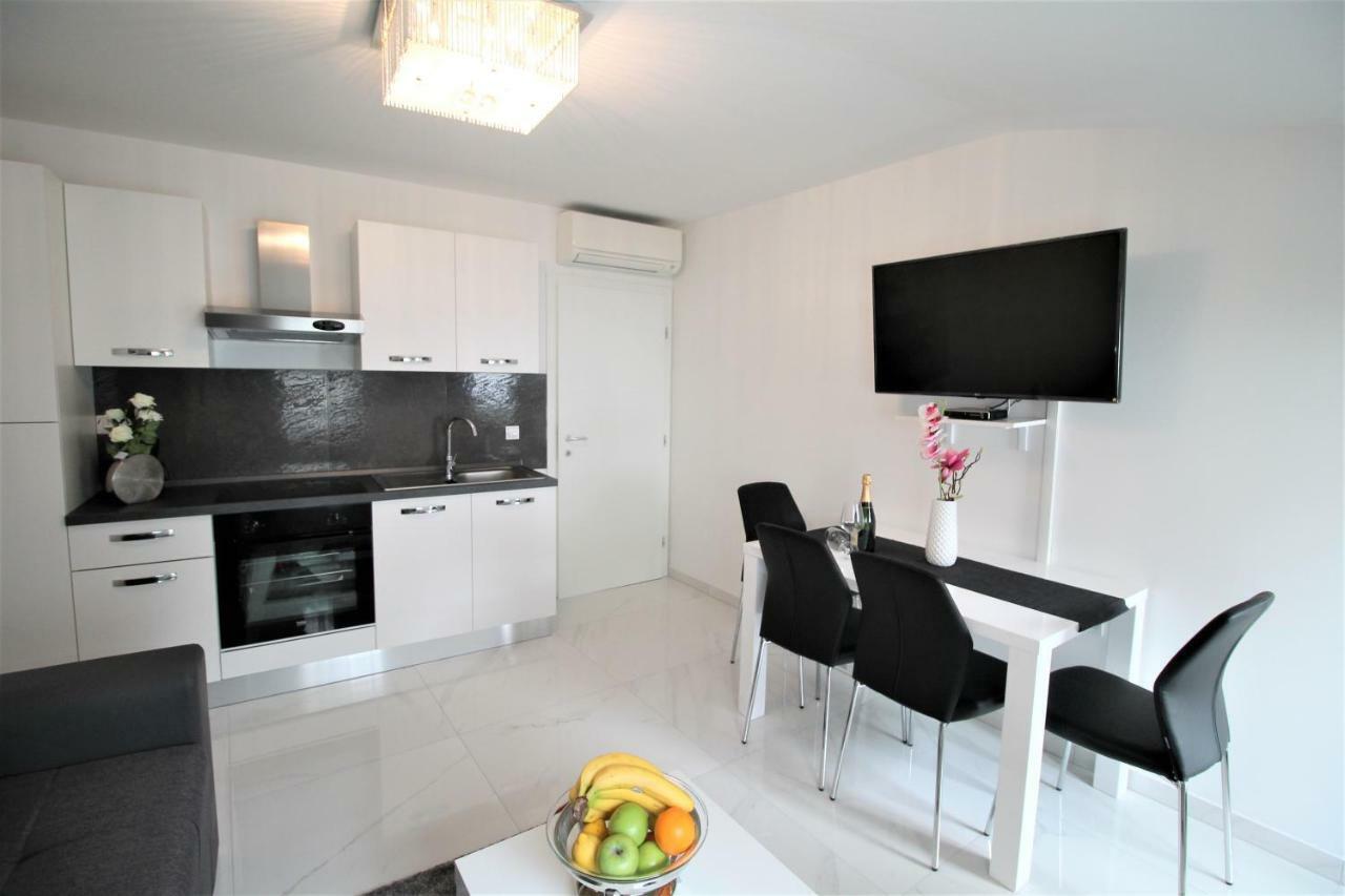Arbel Apartments Porec Luaran gambar