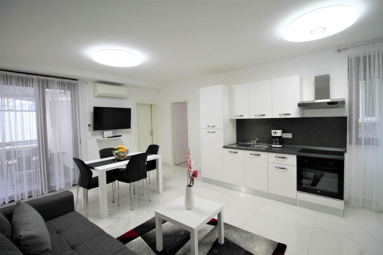 Arbel Apartments Porec Luaran gambar